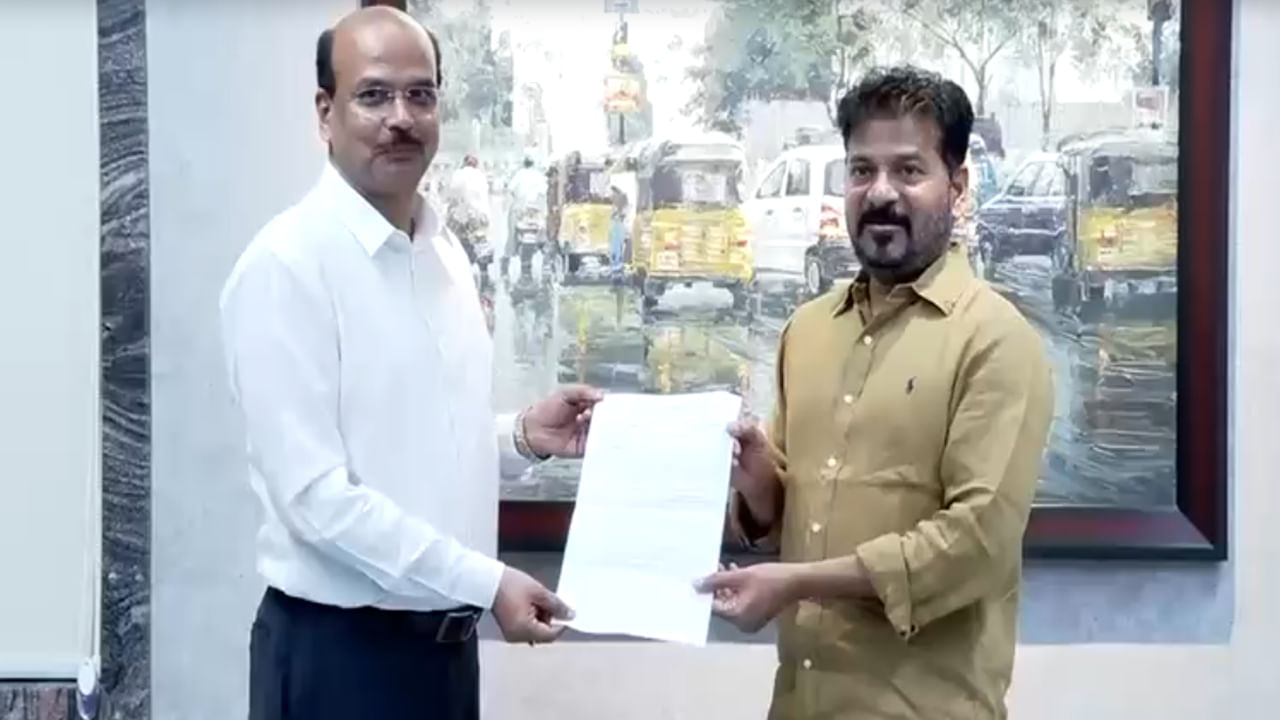 తెలంగాణ కొత్త డీజీపీగా శివధర్రెడ్డి.. ఉత్తర్వులు జారీ చేసిన రాష్ట్ర సర్కార్