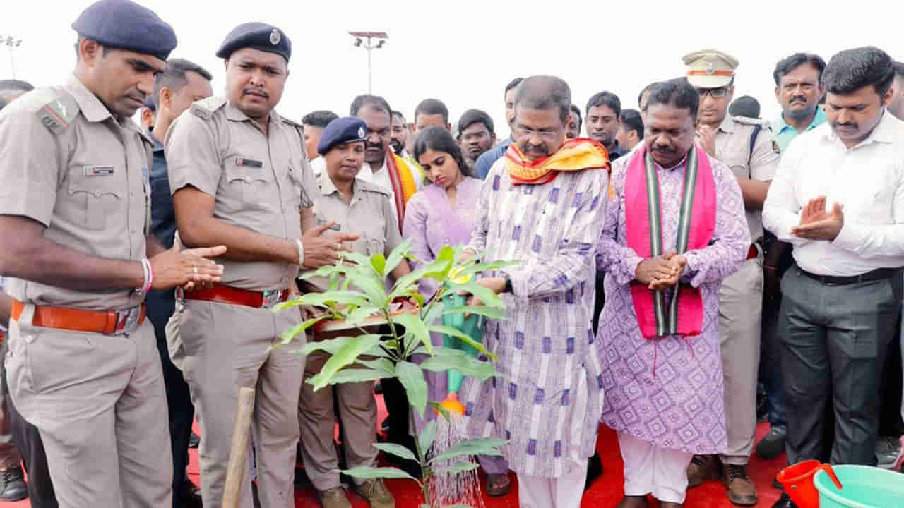 PM Modi Birthday: ప్రధాని మోదీ నాయకత్వంలో దేశం అగ్రగామిగా నిలుస్తోంది: కేంద్ర మంత్రి ధర్మేంద్ర ప్రధాన్