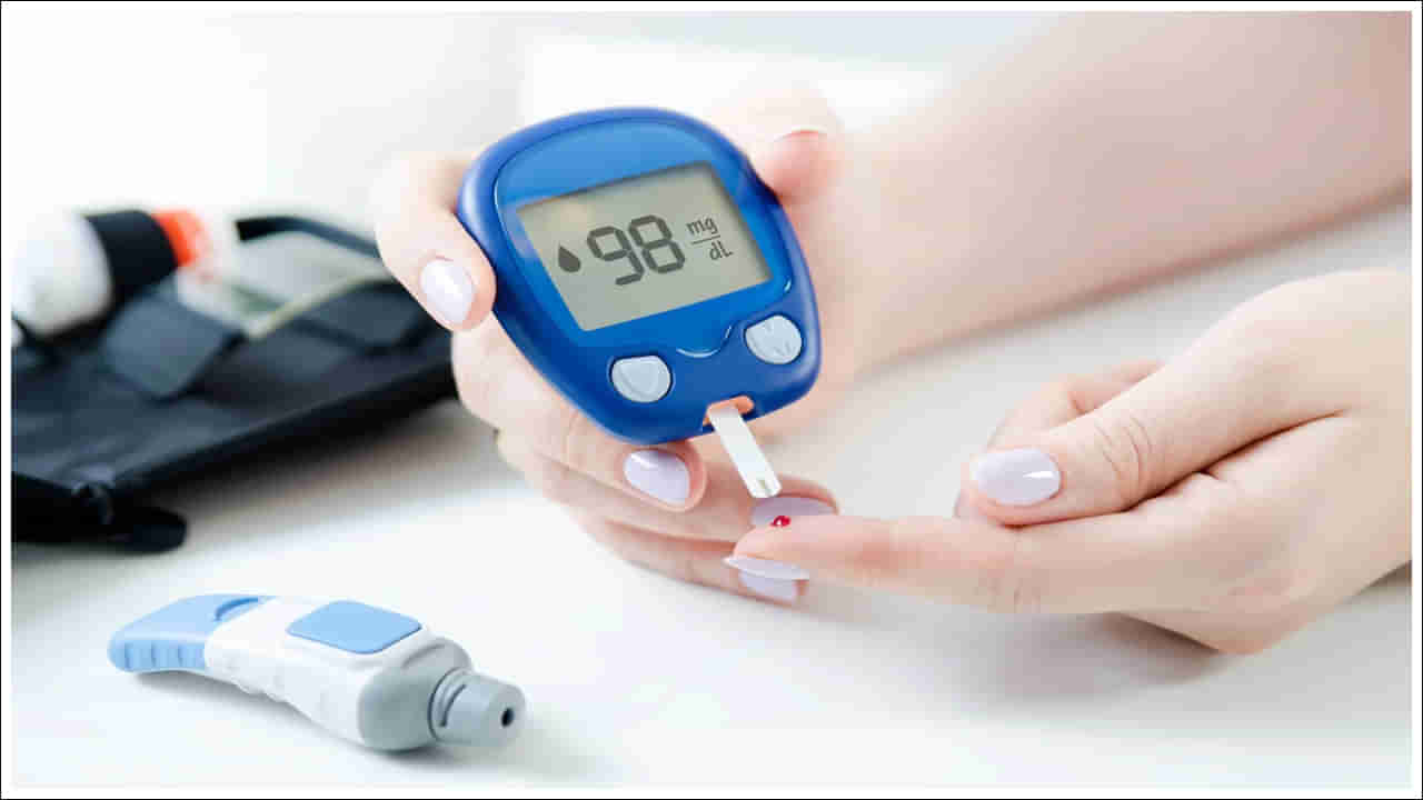Diabetes: అందరికి అందుబాటులో ఉండే ఈ ఆకులు నమిలితే చాలు షుగర్‌ అస్సలు పెరగదు!