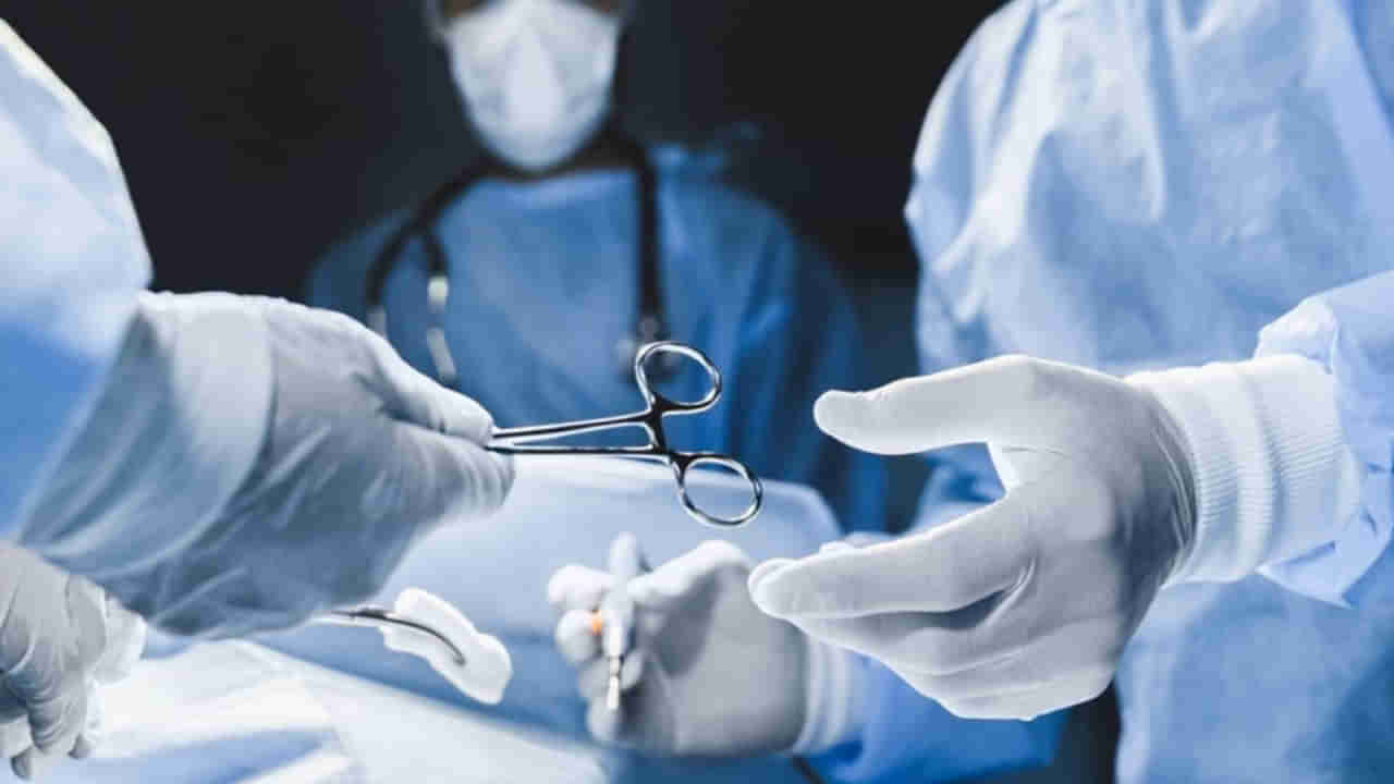 Viral: ఆ ఖైదీకి ప్రవేట్ పార్ట్లో మంట, దురద.. ఆస్పత్రికి తీసుకెళ్లగా వైద్యులే షాక్..