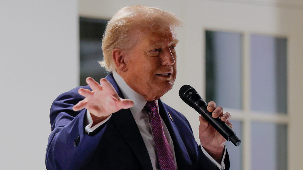 భారతీయ విద్యార్థులకు షాక్‌..! మరో కఠిన నిర్ణయం తీసుకున్న ట్రంప్‌ సర్కార్‌