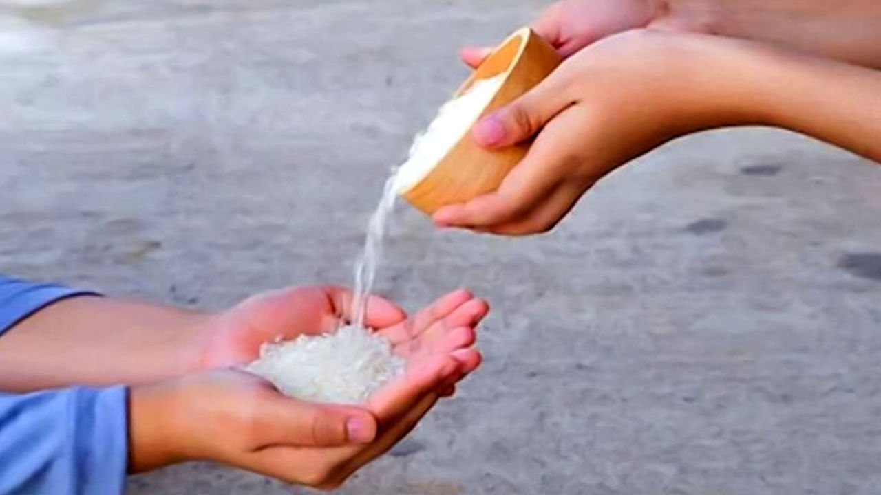 ఈ వస్తువులు పొరపాటున కూడా దానం చేయకండి..! అది మీ జీవితాన్ని నాశనం చేస్తుంది.. అవేంటంటే..