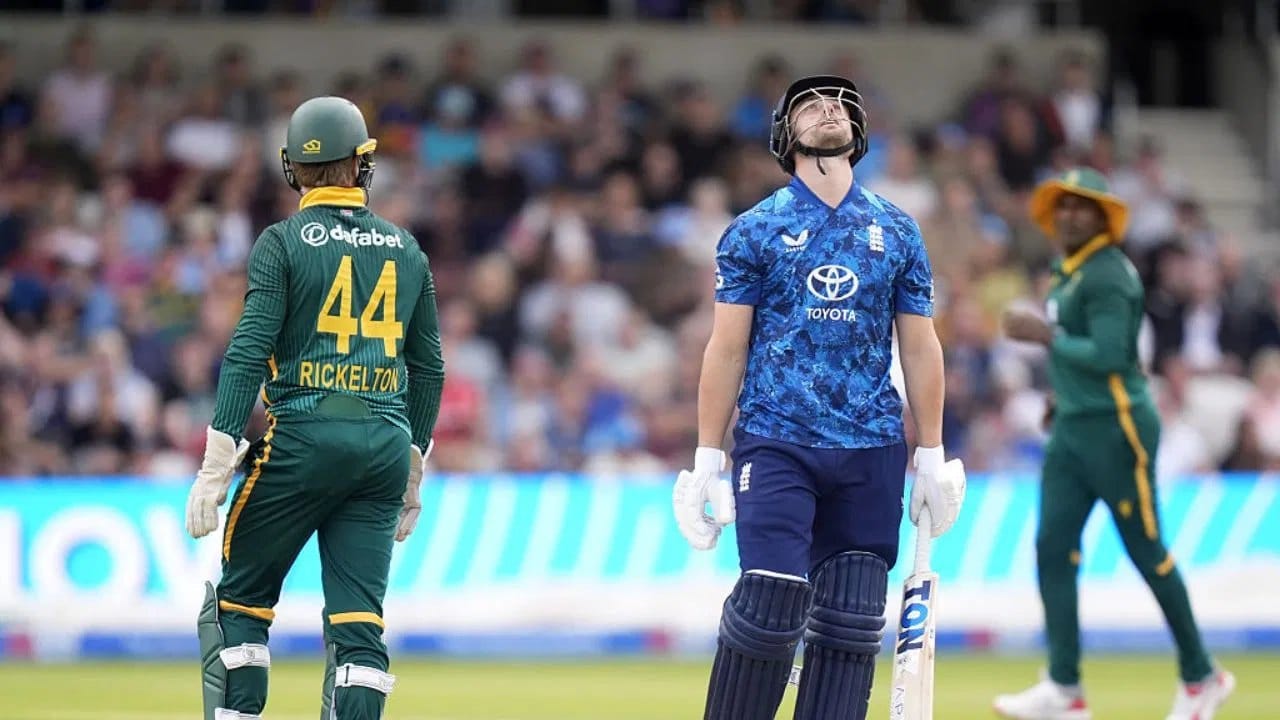 Eng vs SA : 49 పరుగులకే 8 వికెట్లా?.. క్రికెట్లో తోపులం అంటారు.. ఇదేం బ్యాటింగ్ రా బాబూ.. మొత్తానికి పరువు పోయిందిగా