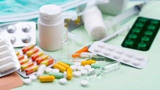 మహారాష్ట్ర గవర్నర్ పదవి నుంచి వైదొలిగిన సిపి రాధాకృష్ణన్.. గుజరాత్ గవర్నర్‌కు అదనపు బాధ్యతలు