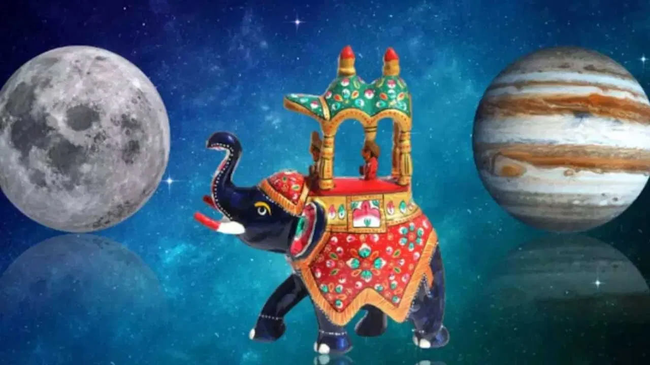 జ్యోతిష్య శాస్త్రంలో  గ్రహాలకు ఉండే ప్రత్యేక ప్రాముఖ్యత గురించి ప్రత్యేకంగా చెప్పాల్సిన పని లేదు.  గ్రహాల కలయిక లేదా గ్రహాల సంచారం వలన రాజయోగాలు ఏర్పడుతాయి. అయితే నేడు కొన్ని గ్రహణాల  కారణంగా గజకేసరి రాజయోగం ఏర్పడుతుంది. దీని ప్రభావం 12 రాశులపై పడగా, నాలుగు రాశుల వారికి మాత్రం లక్కు కలిసి వస్తుందంట. కాగా, ఏ రాశి వారికి గజకేసరి రాజయోగం వలన అదృష్టం కలిసి వస్తుందో ఇప్పుడు చూద్దాం.