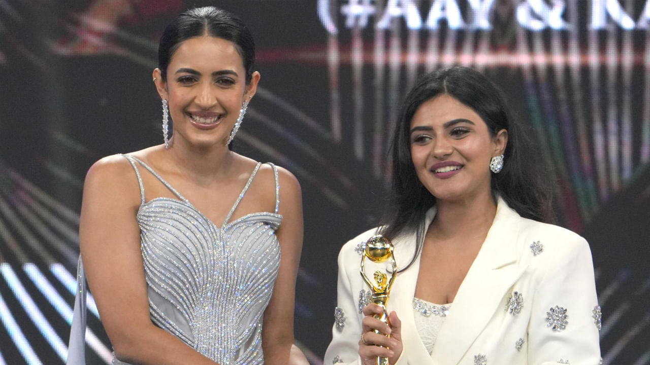 బెస్ట్ ప్రామిసింగ్ యంగ్ యాక్టర్‎గా రోషన్, బెస్ట్ ప్రామిసింగ్ యంగ్ యాక్టర్ ఫిమేల్‎గా శ్రీదేవి కోర్ట్ సినిమాకిగాను గామా అవార్డ్స్ కైవసం చేసుకున్నారు. నల్లంచు తెల్లచీర పాటకు మిస్టర్ బచ్చన్ సినిమా బెస్ట్ కొరియోగ్రఫీ, బెస్ట్ ప్లే బ్యాక్ సింగర్ ఫిమేల్ క్రిటిక్ అవార్డులు భాను మాస్టర్, సమీరా భరద్వాజ్ అందుకున్నారు. అలాగే క్రిటిక్స్ బెస్ట్ మూవీగా రజాకార్ అవార్డు కైవసం చేసుకుంది. అలాగే తేజ సజ్జా, కిరణ్ అబ్బవరం వంటి హీరోలకు కూడా అవార్డులు లభించాయి. మానస వారణాశి, నయన్ సారిక, నిహారిక కొణిదెల లాంటి వారికీ గామా అవార్డ్స్ వచ్చాయి. ఇంకా ఇందులో మరికొన్ని చిత్రాలు కూడా ఉన్నాయి. 