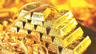 షాకింగ్‌ వీడియో.. ఆర్థిక మంత్రిని వీధుల్లో పరిగెత్తించి కొట్టిన జనాలు.. ఎక్కడో తెలుసా?