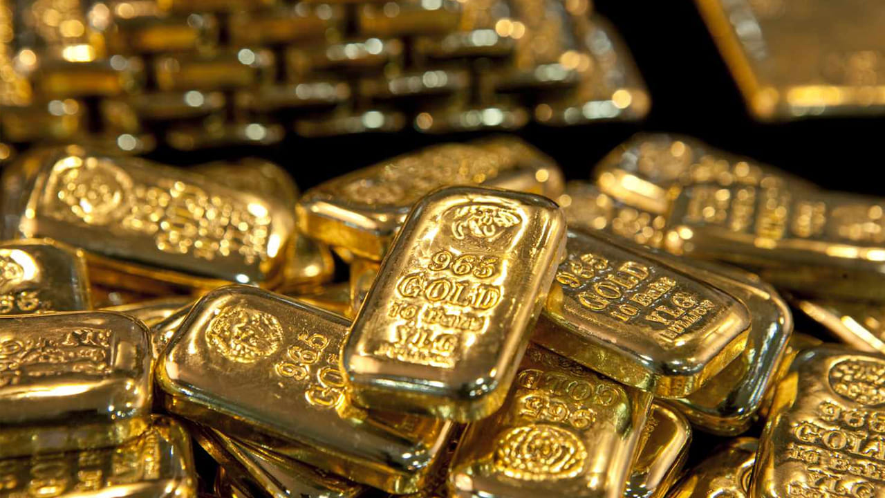 డైరెక్టరేట్ ఆఫ్ రెవెన్యూ ఇంటెలిజెన్స్ (DRI) కూడా ఈ కేసును (108 కిలోల బంగారు కడ్డీల) దర్యాప్తు చేసింది. దాని దర్యాప్తులో 1,064 కిలోల విదేశీ మూలం బంగారం ఈ విధంగా లావాదేవీలు జరిగాయని, క్రిప్టోకరెన్సీ (USDT/Tether) ద్వారా చెల్లింపులు జరిగాయని తేలింది. విదేశీ మారక ద్రవ్య పరిరక్షణ, స్మగ్లింగ్ కార్యకలాపాల నివారణ (COFEPOSA) చట్టం కింద DRI 10 మందిని అదుపులోకి తీసుకుంది. వారి ఇప్పటికి కూడా కస్టడీలో ఉన్నట్లు ED వెల్లడించింది.