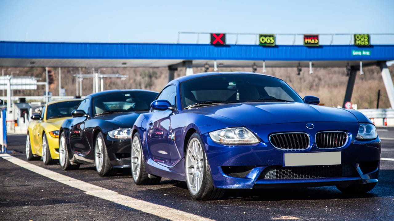 New GST Slabs: కొత్త కారు కొనాలనుకుంటున్నారా.? మీకు ఇదే పండుగ ఆఫర్.. కొత్త జీఎస్టీ ఇదిగో New GST Slabs: కొత్త కారు కొనాలనుకుంటున్నారా.? మీకు ఇదే పండుగ ఆఫర్.. కొత్త జీఎస్టీ ఇదిగో