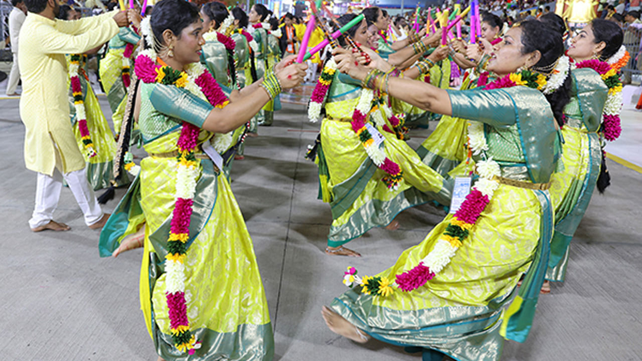 Hamsa Vahanam