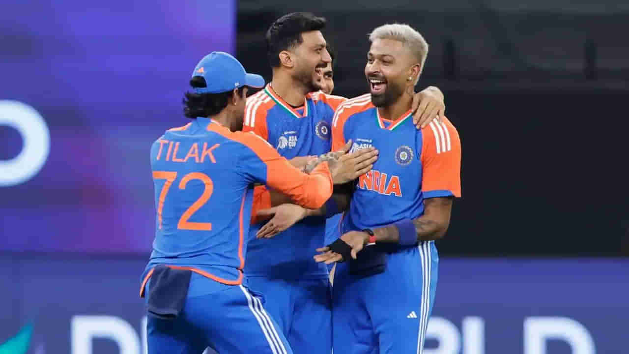 టీ20ల్లో పాండ్యా వికెట్ల పంట..! మరో టీమిండియా ప్లేయర్‌ను వెనక్కినెట్టి..