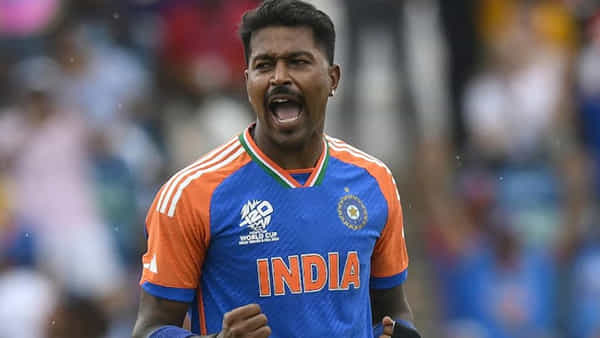 బంగ్లాపై సరికొత్త చరిత్రకు సిద్ధమైన టీమిండియా ఆల్ రౌండర్.. బుమ్రాకు దక్కని దక్కని ఛాన్స్..