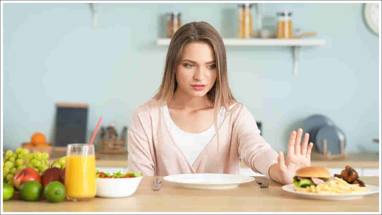 Health Tips: 30 ఏళ్ల తర్వాత మహిళలు ఈ 5 పదార్థాలకు దూరంగా ఉండాలి.. లేకుంటే వ్యాధులకు నిలయం!