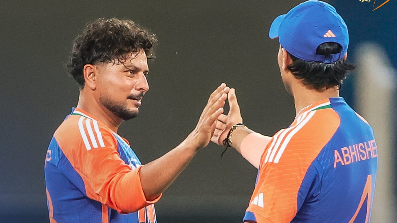 India vs UAE: కుల్దీప్, దూబేల మాయాజాలం.. 57 పరుగులకే యూఏఈ ఆలౌట్..