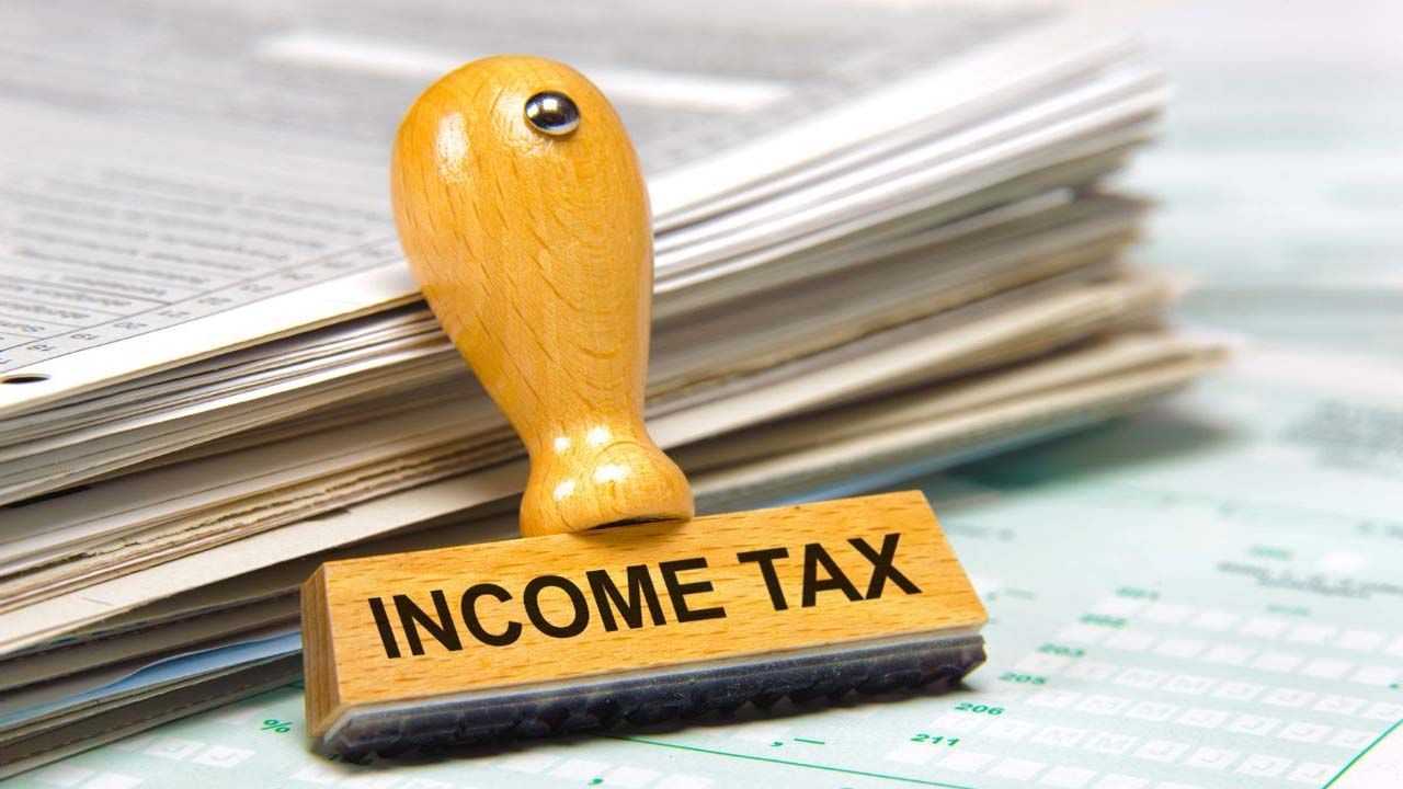 ITR: ఆదాయం 2.5 లక్షల కన్నా తక్కువగా ఉన్నా.. ఐటీఆర్‌ దాఖలు చేయాల్సిందే.. ఎందుకో తెలుసా..?