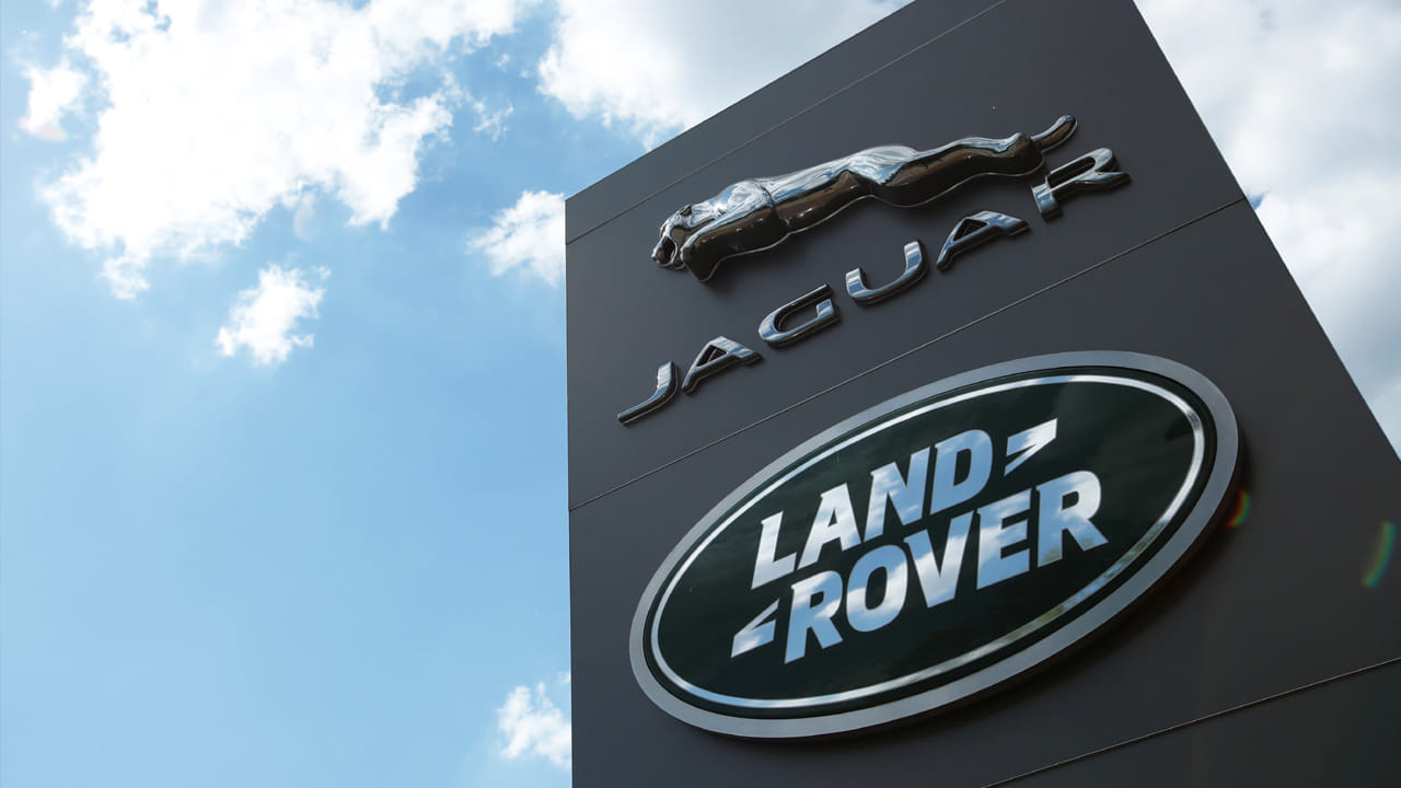 నిలిచిపోయిన జాగ్వార్, ల్యాండ్ రోవర్ ఉత్పత్రి, అమ్మకాలు! కారణం ఏంటంటే..?