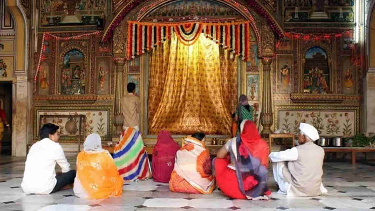 ఆ రామాలయంలో హెలికాప్టర్ సైజు సిలింగ్‌ ఫ్యాన్ ఏర్పాటు.. 50 అడుగుల వరకు చల్లటి గాలి.. ధర ఎంతో తెలిస్తే..