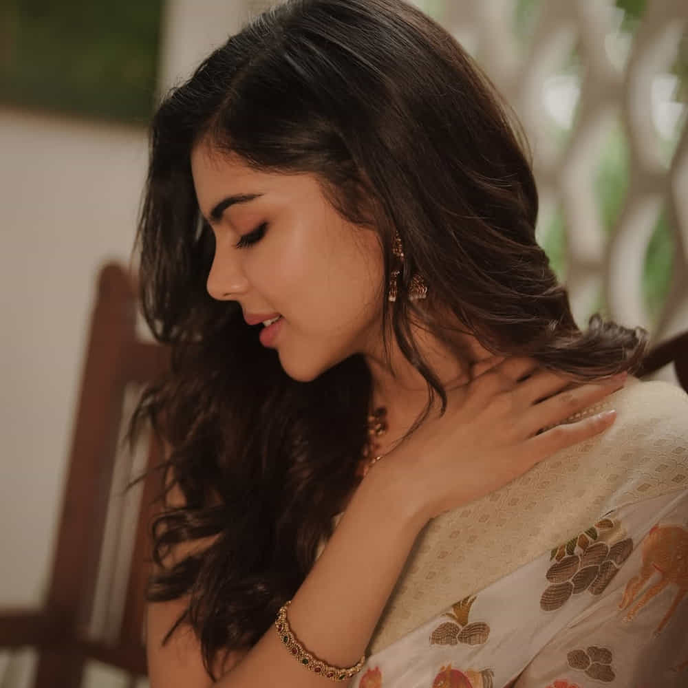 కళ్యాణి ప్రియదర్శన్ కొన్ని సంవత్సరాల క్రితం ఇచ్చిన ఇంటర్వ్యూలో మాట్లాడుతూ, శివకార్తికేయన్ తనతో నటించక ముందే తాను ఆయనకు పెద్ద అభిమానినని అన్నారు. ఈ విషయం చెప్పినప్పుడు అతను నమ్మలేకపోయాడని తెలిపింది.