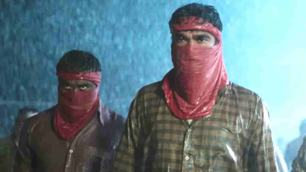 Cinema : ఏం సినిమా మావా.. 14 కోట్లతో తీస్తే 400 కోట్లు వచ్చాయి.. 3 ఏళ్లుగా ఓటీటీలో సంచలనం ఈ మూవీ..