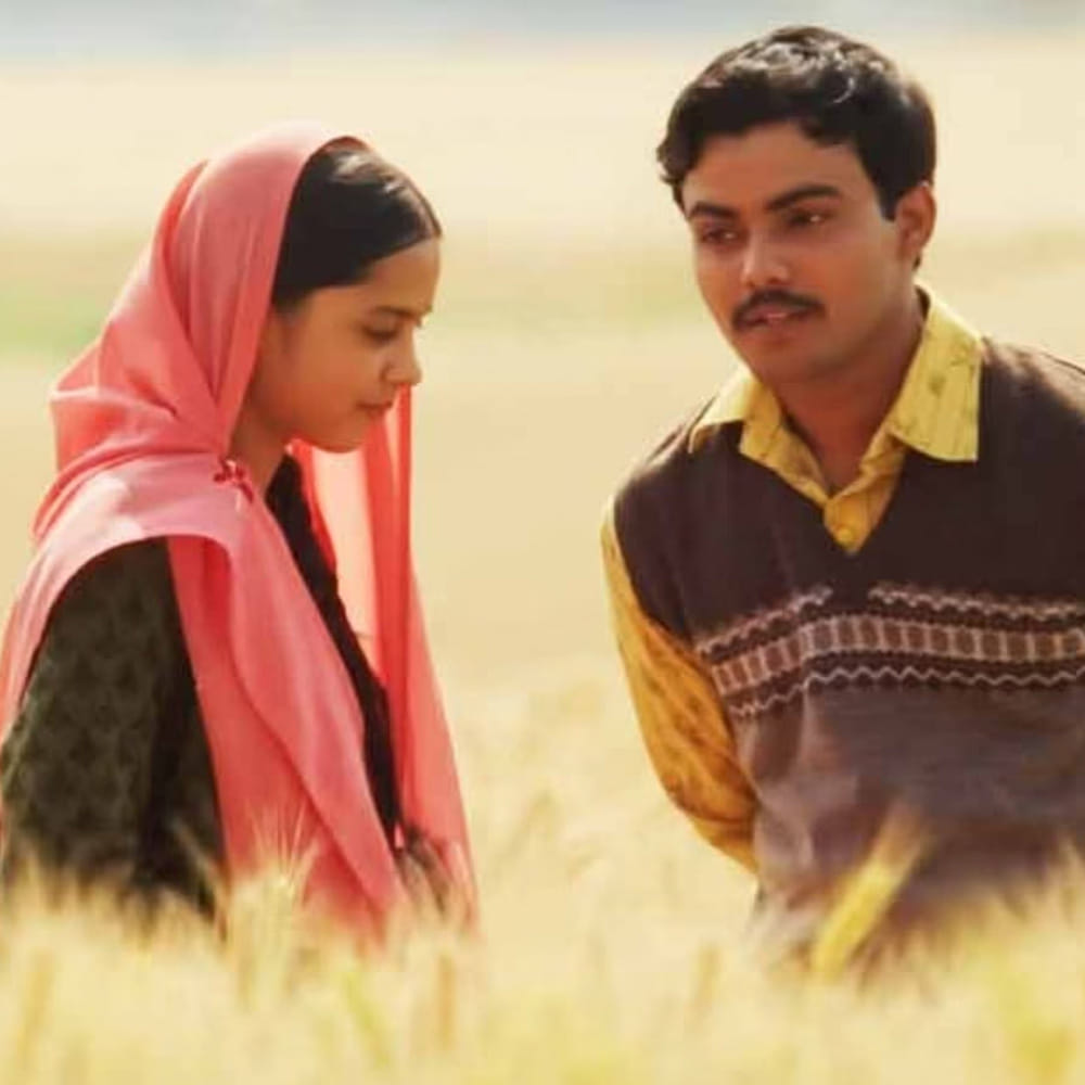 అందుకే ఆమె మరిన్ని అవకాశాలు అందుకోవటం ఖాయం అంటున్నారు ట్రేడ్ అనాలిస్ట్‌. సరైన అవకాశాలు వస్తే ఈ బ్యూటీ నెక్స్ట్ జనరేషన్ స్టార్ హీరోయిన్ అవ్వగల కెపాసిటీ ఉందని నమ్ముతున్నారు.