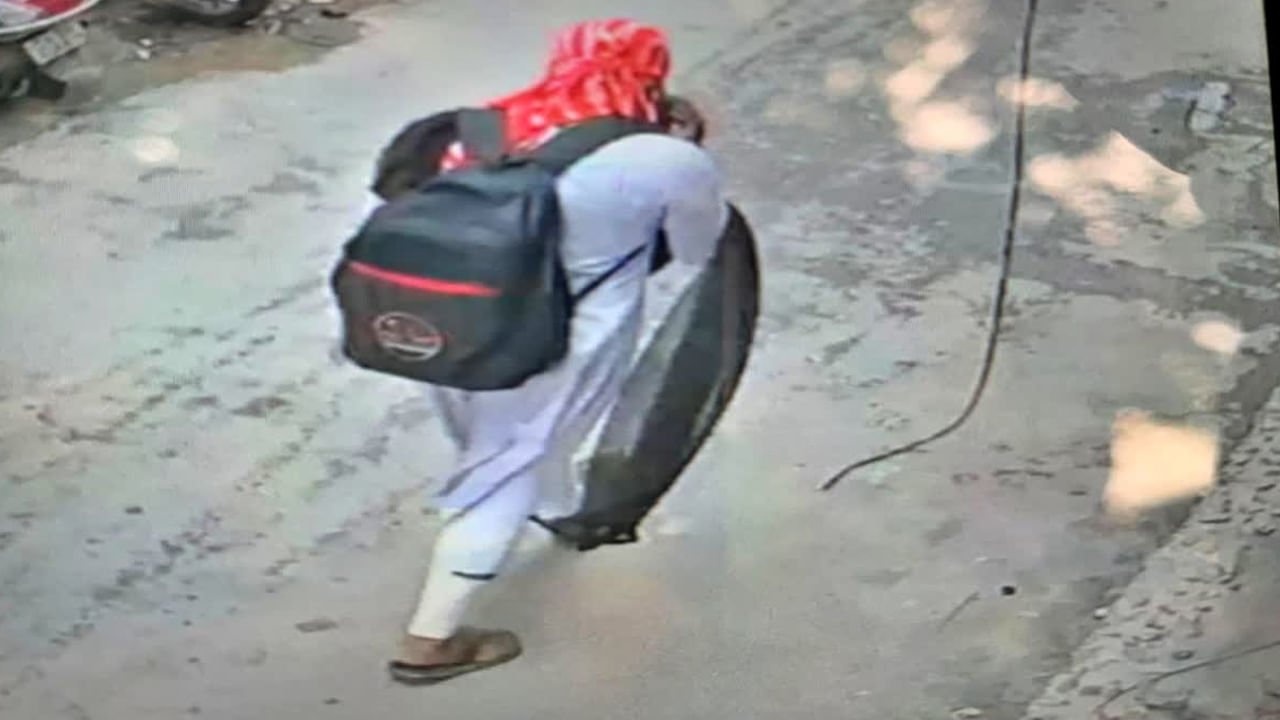 Hyderabad: ముసుగులో మహిళ.. అసలు మ్యాటర్ తెలిస్తే మ్యాడైపోతారు..