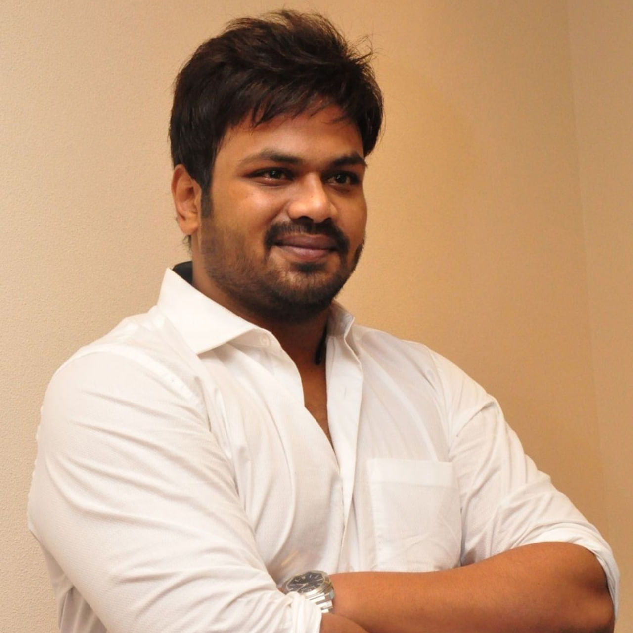 వింటున్నారుగా మనోజ్ ఏమంటున్నారో.. నిజంగానే ఇన్నాళ్లూ మంచు వారబ్బాయి ఇన్ని కష్టాల్లో ఉన్నాడని చాలా మందికి తెలియదు. మిరాయ్ సక్సెస్ ఎవరికి ఎంత ఉపయోగపడుతుందో తెలియదు కానీ మనోజ్‌కు మాత్రం ఊపిరి పోసింది. 