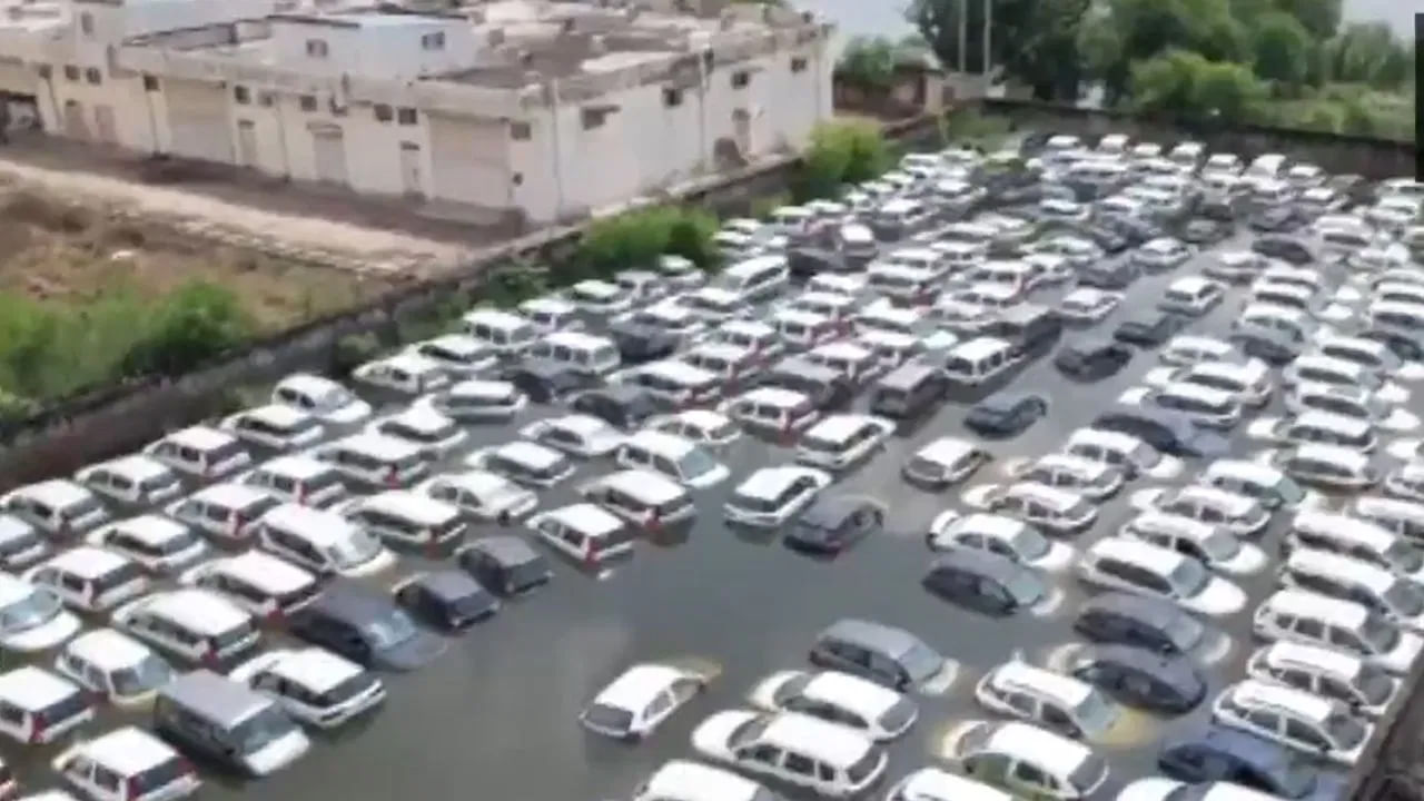 Video: అయ్యే పాపం.. నీట మునిగిన 300 మారుతి కార్లు! ఎన్ని కోట్ల నష్టమంటే..?