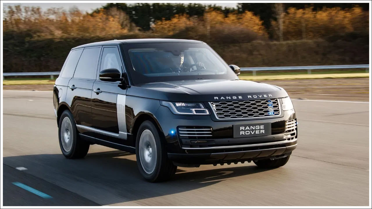 రేంజ్ రోవర్ సెంటినెల్: ఇది ఒక లగ్జరీ SUV. దీనిలో భద్రతకు ప్రాముఖ్యత ఇచ్చారు. ఇది రన్-ఫ్లాట్ టైర్లను కలిగి ఉంది. ఇది టైర్ పంక్చర్ తర్వాత కూడా 50 కిలోమీటర్లు నడపగలదు. బుల్లెట్ ప్రూఫ్ బాడీ, బ్లాస్ట్-రెసిస్టెంట్ డిజైన్ ఈ కారును ప్రత్యేకంగా చేస్తాయి. దీని అంచనా ధర 10 కోట్ల రూపాయలు.