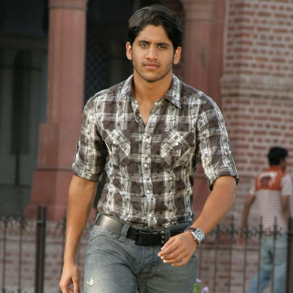 2009లో అక్కినేని నాగార్జున నటవారసుడిగా జోష్ సినిమాతో హీరోగా కెరీర్ ప్రారంభించారు చైతూ. ఈ సినిమా యువతను విపరీతంగా ఆకట్టుకుంది. ఆ తర్వాత 2010లో ఏమాయ చేసావే మూవీతో భారీ విజయాన్ని అందుకున్నారు. ఈ సినిమాతో అభిమానుల హృదయాల్లో నిలిచిపోయాడు. 