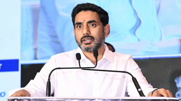 Nara Lokesh: రెడ్బుక్లో చాలా ఉన్నాయి.. ఇక తెలంగాణపై దృష్టిపెడతాం.. లోకేష్ ఆసక్తికర వ్యాఖ్యలు Nara Lokesh: రెడ్బుక్లో చాలా ఉన్నాయి.. ఇక తెలంగాణపై దృష్టిపెడతాం.. లోకేష్ ఆసక్తికర వ్యాఖ్యలు