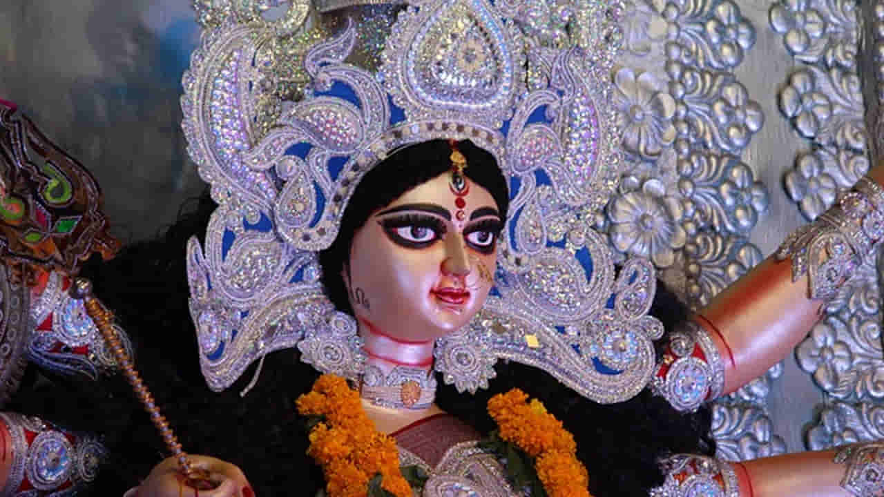 Navaratri 2025: నవరాత్రుల్లో దుర్గాదేవి ఆశీస్సులు ఈ రెండు రాశుల సొంతం.. ప్రతి కోరిక నెరవేరుతుంది..