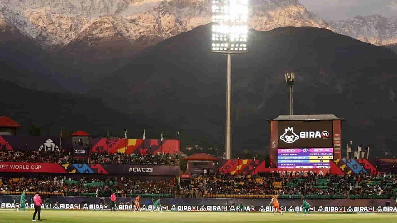 ఎవరు మమ్మీ వీళ్లు.. ఒక్క ఫోర్, సిక్స్ లేకుండా భారీ ఇన్నింగ్స్.. క్రికెట్ హిస్టరీలో 5సార్లు ఇలా..