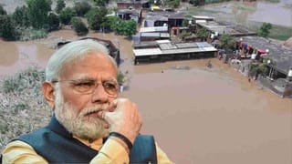 Watch: పరుపులో దాక్కున్న ఎస్పీ నాయకుడు కాష్ ఖాన్.. పోలీసుల ఎంట్రీతో షాక్..!