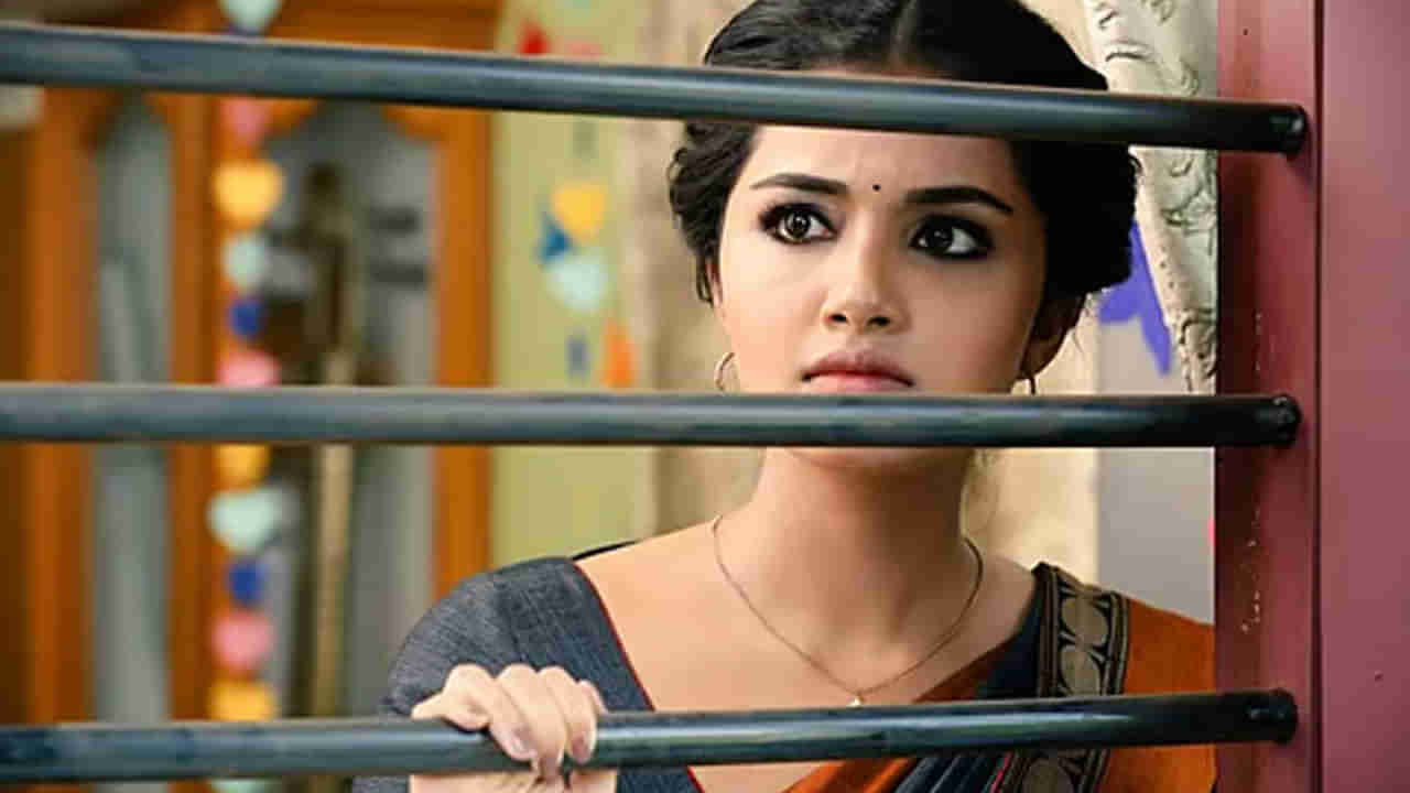 Cinema: బాబోయ్.. ఆరేళ్లుగా ఓటీటీలో దుమ్మురేపుతున్న తెలుగు సస్పెన్స్ థ్రిల్లర్.. క్లైమాక్స్ చూస్తే ..