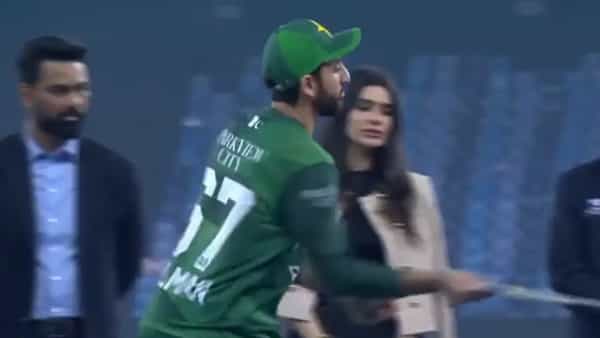 Salman Agha: ఓడినా బలుపు తగ్గలే.. రన్నరప్ చెక్ను విసిరేసిన పాక్ కెప్టెన్