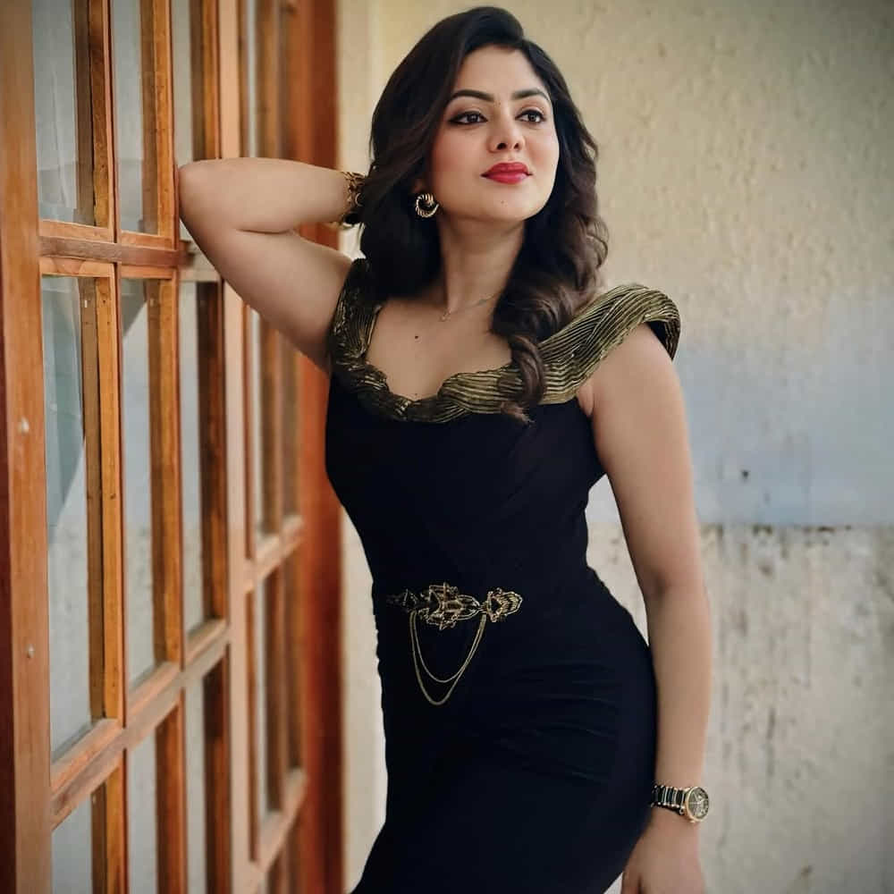బ్రహ్మాముడి సీరియల్లో విలనిజం పండిస్తూ ఆస్తి మొత్తానికి తన కొడుకునే వారసుడిని చేయాలని నిత్యం ఏదోక పన్నాగం పన్నుతూ.. అందరి ఇబ్బంది పెట్టే పాత్రలో నటిస్తుంది. ఈ సీరియల్ ద్వారా తెలుగు ప్రేక్షకులకు దగ్గరయ్యింది.