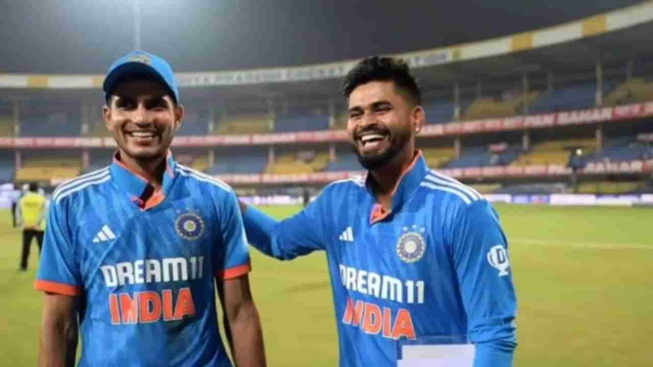 Shreyas Iyer : అతని దూకుడే కొంపముంచిందా..ఆసియా కప్ నుండి అయ్యర్ ఔట్ ? మాజీ స్పిన్నర్ సంచలన వ్యాఖ్యలు!