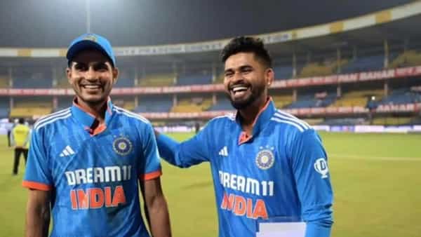 Shreyas Iyer : అతని దూకుడే కొంపముంచిందా..ఆసియా కప్ నుండి అయ్యర్ ఔట్ ? మాజీ స్పిన్నర్ సంచలన వ్యాఖ్యలు!