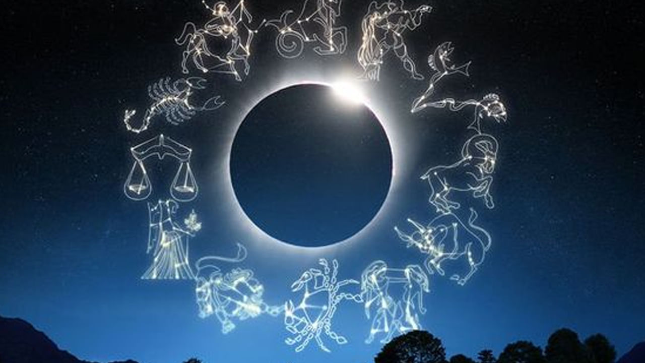 గ్రహణాలు ఖగోళంలో అద్భుతమైన దృగ్విషయాలు. ఆధ్యాత్మికంగా గ్రహణాలు ఒక దురదృష్టకమైన సంఘటనగా విశ్వసిస్తారు. అయితే భూమికి, సూర్యుడికి మధ్య చంద్రుడు వెళ్ళినప్పుడు, ఈ పరిస్థితిలో సూర్యకాంతి భూమిని చేరదు. ఈ అద్భుతమైన దృగ్విషయాన్ని సూర్యగ్రహణం అంటారు. ఇది ఖగోళశాస్త్రంలో ముఖ్యమైన సంఘటనలలో ఒకటి. ఈ సూర్య గ్రహణం సెప్టెంబర్ 2025 నెలలో మళ్ళీ ఏర్పడనుంది. 
