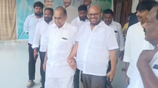 Andhra: రాజకీయాల్లో ఇంట్రెస్టింగ్ సీన్.. ముద్రగడను కలిసిన పిఠాపురం మాజీ ఎమ్మెల్యే వర్మ..