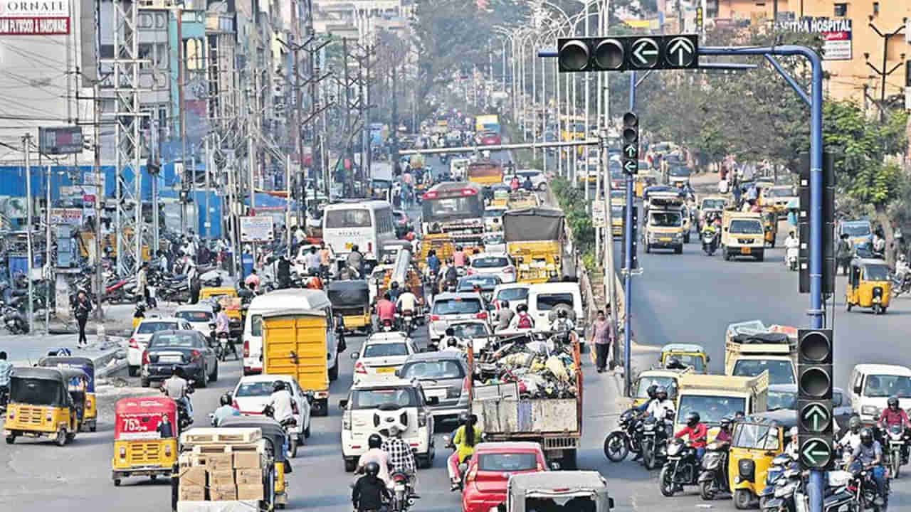 Telangana: వాహనదారులారా బీ అటెన్షన్.! ఏపీ నెంబర్ బోర్డుతో తెలంగాణలో తిరుగుతున్నారా..