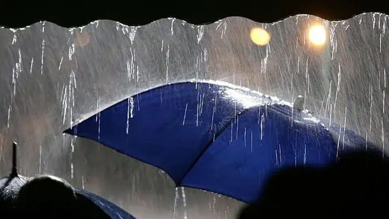 Telangana Rains: పండక్కి కూడా వాన ముసురే.. మరో బాంబు పేల్చిన వాతావరణ శాఖ