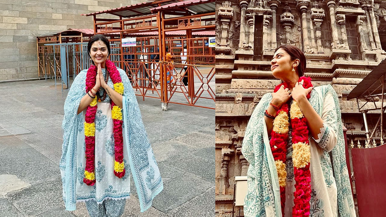  సుమారు నాలుగు గంటల పాటు శివుని అశీస్సులతో ముందుకు సాగినట్లు శ్రీముఖి రాసుకొచ్చింది. ప్రస్తుతం శ్రీముఖి అరుణాచలం యాత్ర ఫొటోలు సామాజిక మాధ్యమాల్లో బాగా వైరలవుతున్నాయి