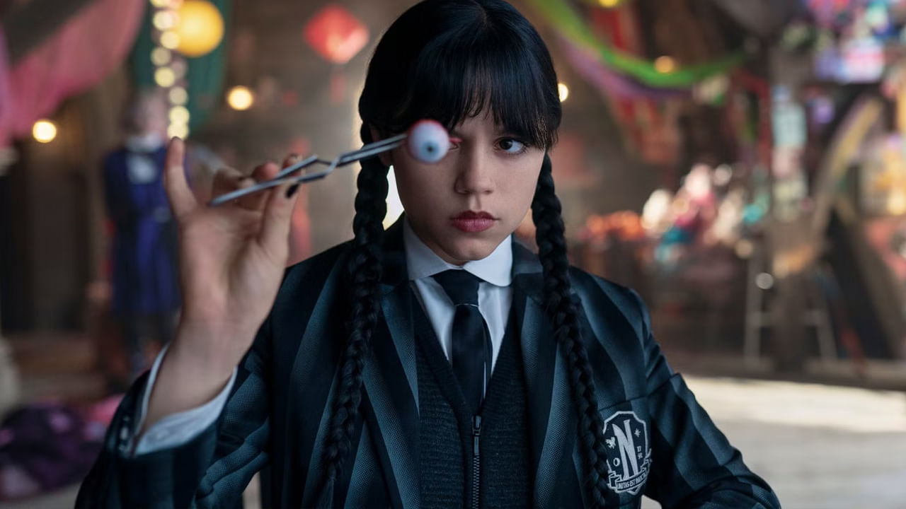 ప్రస్తుతం ఓటీటీ ప్లాట్‌ఫామ్‌లలో ఒక బలమైన సిరీస్ సంచలనం సృష్టిస్తోంది. విడుదలైన తర్వాత ఇప్పుడు అందరిని ఆకట్టుకుంటుంది. ఇది ఒక అతీంద్రియ ఫాంటసీ సిరీస్. మనం మాట్లాడుతున్న ఓటీటీ సిరీస్ పేరు "వెడ్నెస్ సీజన్ 2".