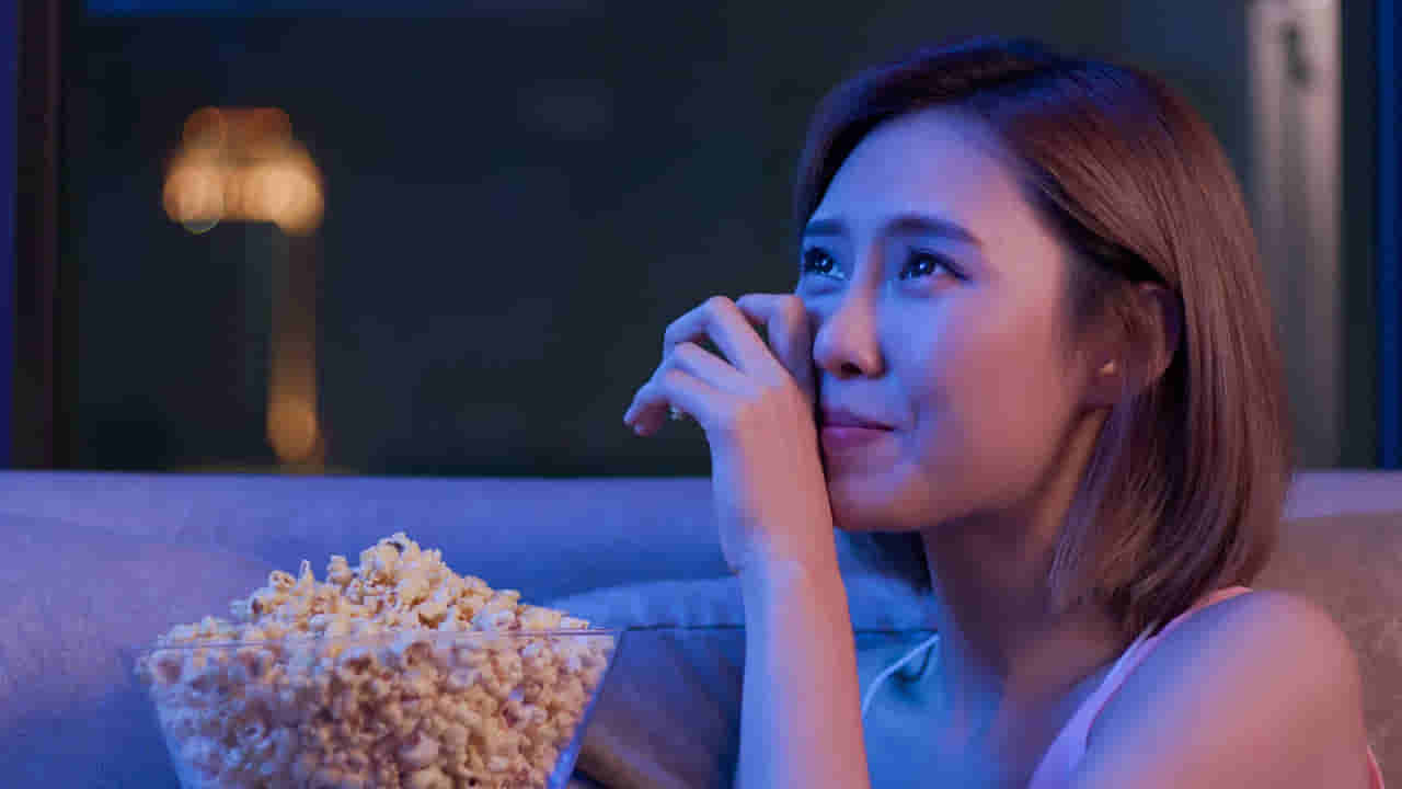 Health Tips: సంతోషం ఎక్కువైతే కన్నీళ్లు ఎందుకు వస్తాయో తెలుసా..? తెలిస్తే నోరెళ్లబెడతారు..