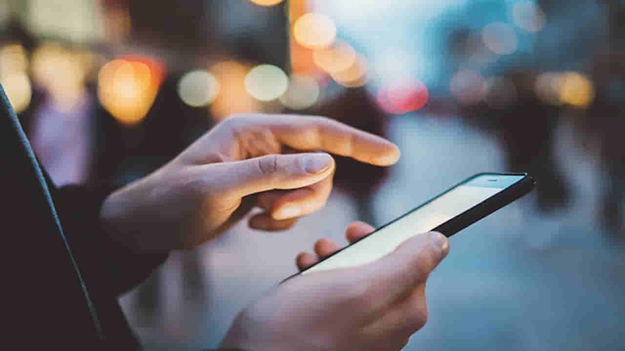 Tech Tips: వారానికి ఒకసారి ఫోన్ స్విచ్ ఆఫ్ చేయకపోతే ఏమవుతుందో తెలుసా..?