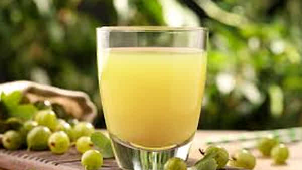 Amla Juice: అసలే చలికాలం.. నెలరోజులపాటు రోజూ ఉసిరి రసం తాగారంటే.. ఏమౌతుందో తెలుసా?