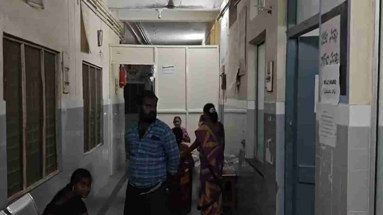 Andhra: కడుపునొప్పితో మైనర్ బాలిక ఆస్పత్రికి.. ఆ కాసేపటికే..