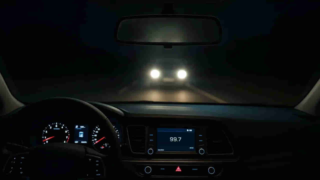 రాత్రి పూట డ్రైవ్‌ చేస్తూ.. ఎదురుగా వచ్చే వెహికల్‌ హెడ్‌లైట్లతో ఇబ్బంది పడుతున్నారా? అయితే ఇకపై ఆ ఇబ్బంది ఉండదు..