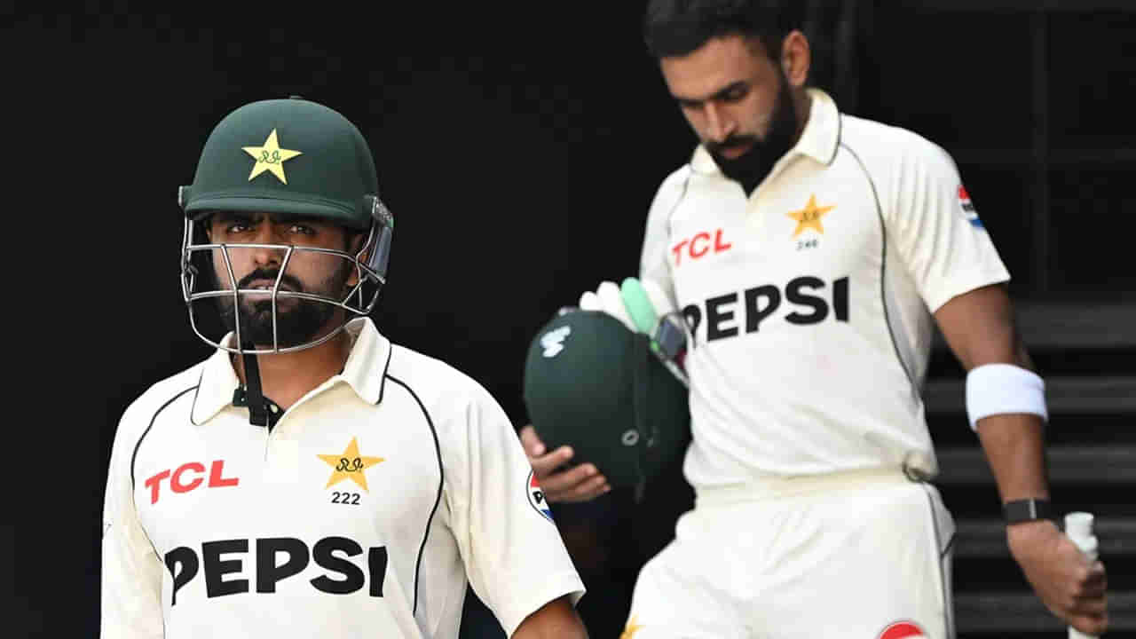 Babar Azam: ఓరే ఆజామూ, ఇక మారవా.. లాహోర్లో ఘోర తప్పిదం.. కట్చేస్తే.. మైదానం నుంచి ఔట్..